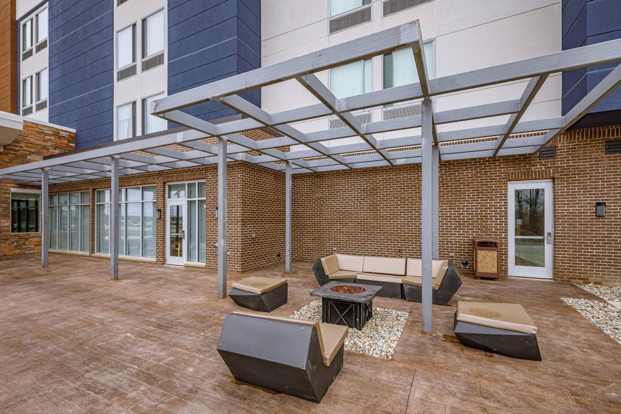Springhill Suites By Marriott Fort Wayne North Sunnybrook Acres Bagian luar foto